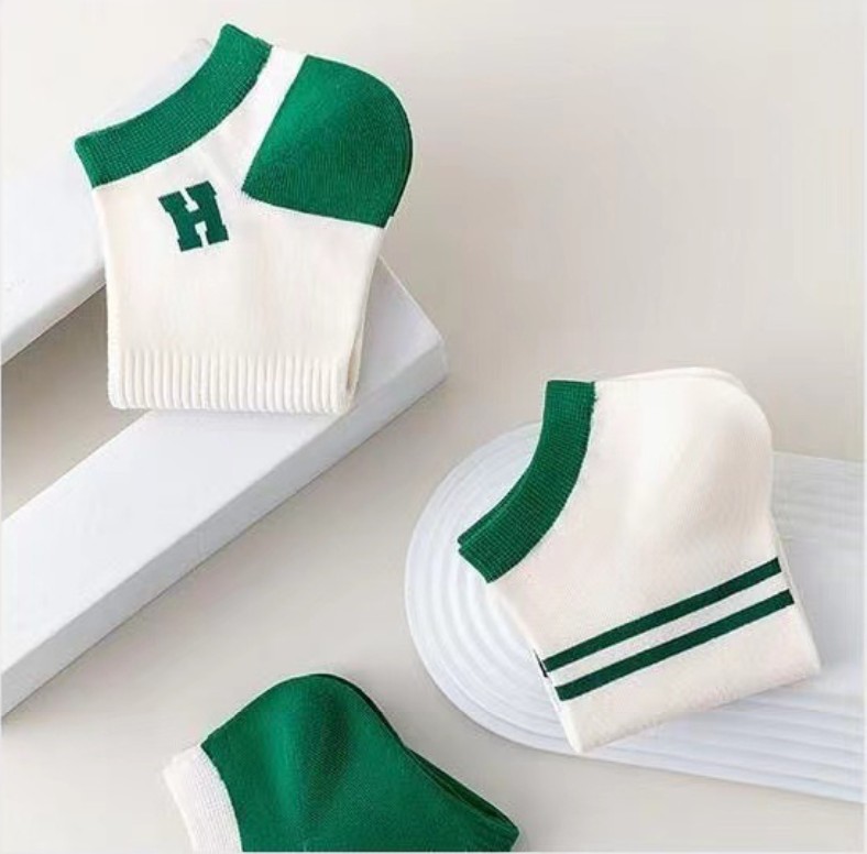 Womens Short Summer Cotton Low-Top Sports Boat Socks